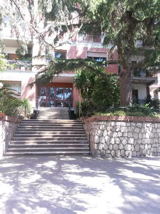 Casa Migliaccio Apartment Sorrento Bagian luar foto
